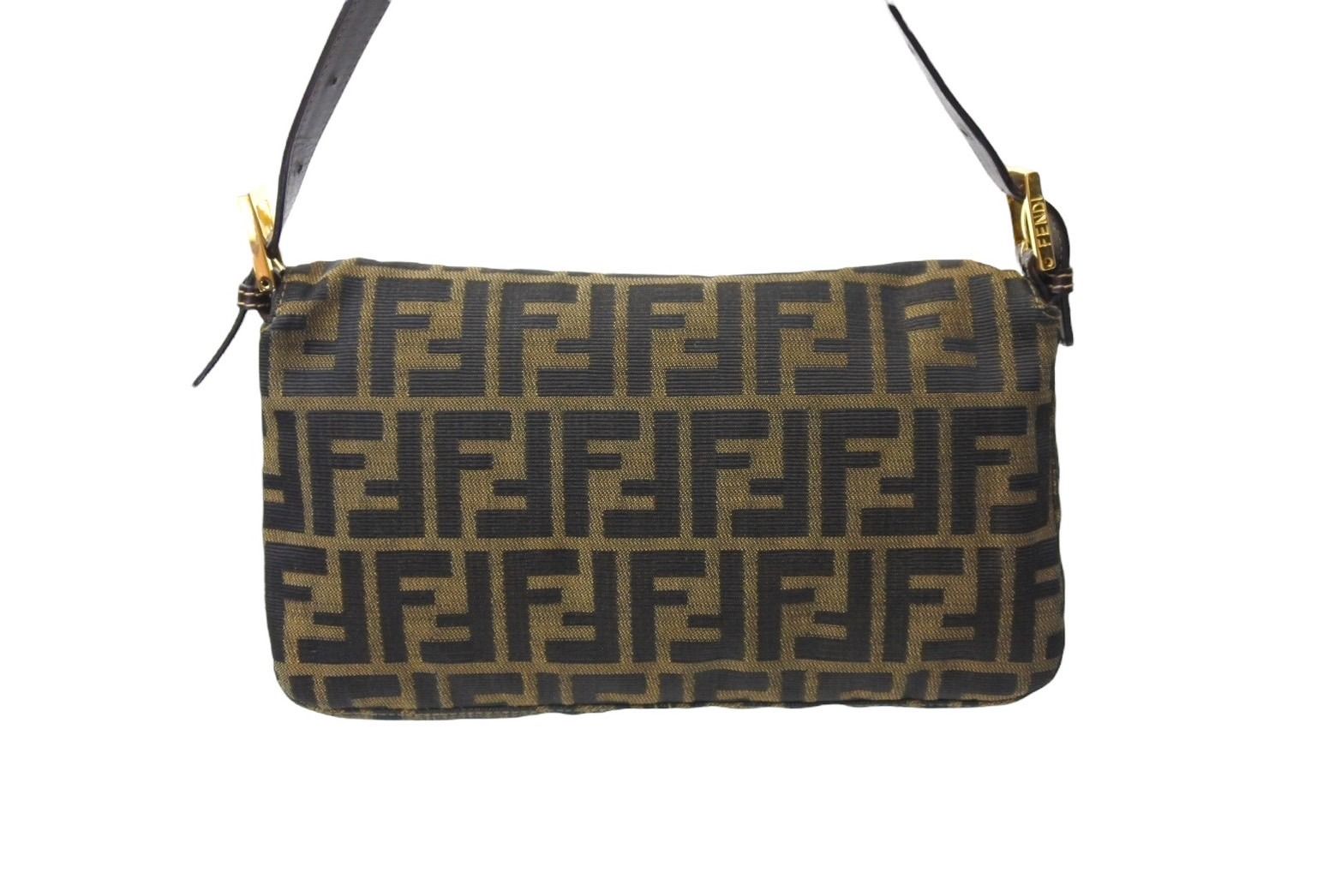 入荷now 口コミ FENDI フェンディ マンマバケット ズッカ柄 FFロゴ ワン バッグ