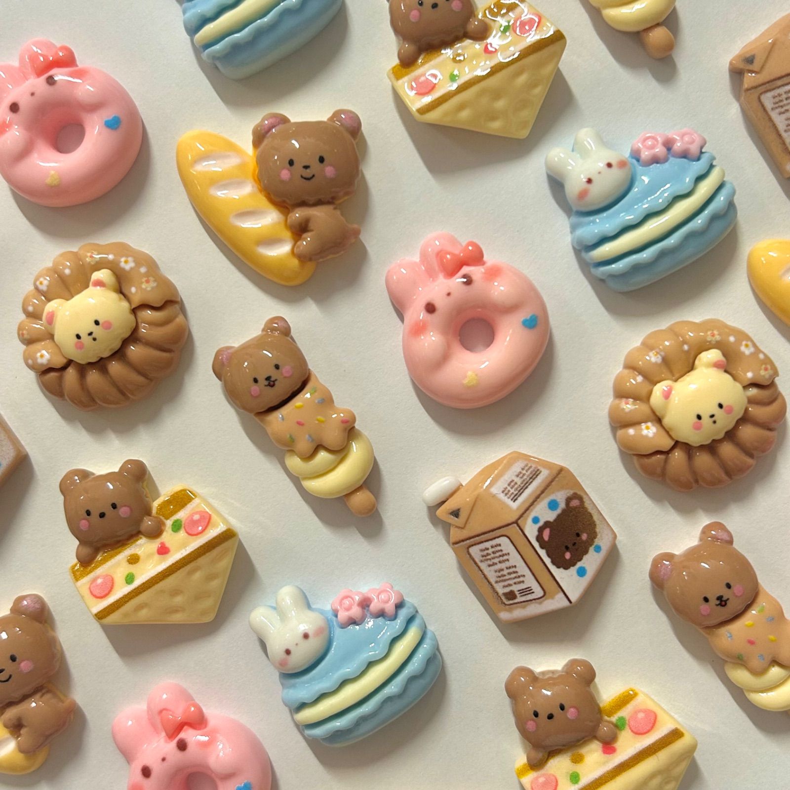 ふわふわ様専用 デコパーツ ホイップデコ ふわふわ様専用 デコパーツ ホイップデコ ホイップクリーム- 手作り