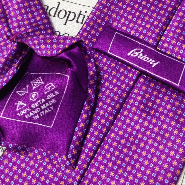 ブリオーニ Brioni 美品 未使用品 微光沢 ネクタイ イタリア製 シルク