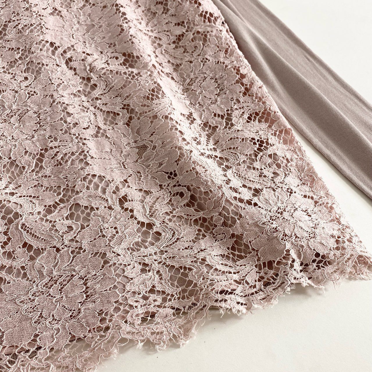 35g28 DOLCE&GABBANA ドルチェアンドガッバーナ イタリア製 レース切替  