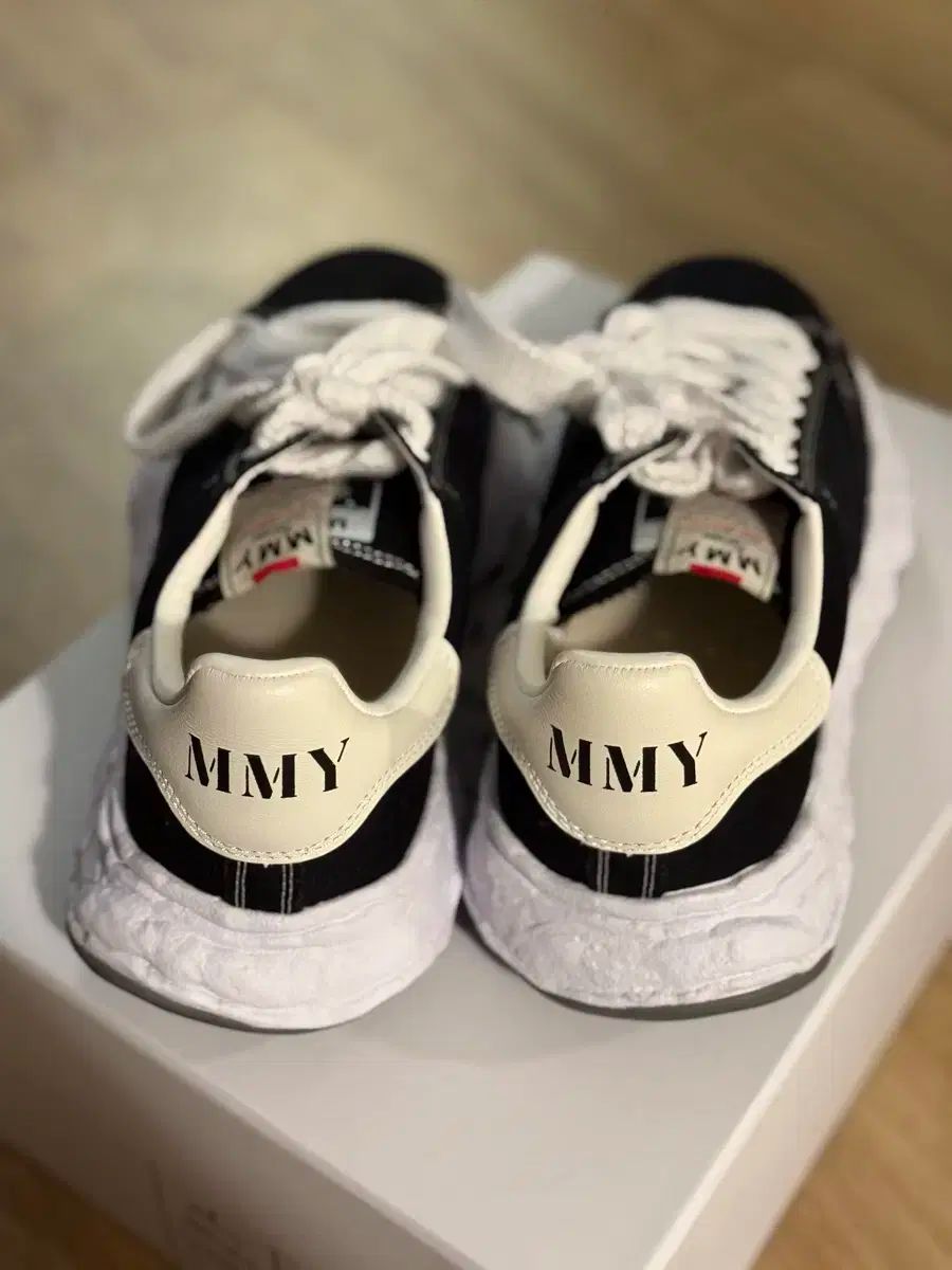 MIHARA メゾンミハラヤスヒロ