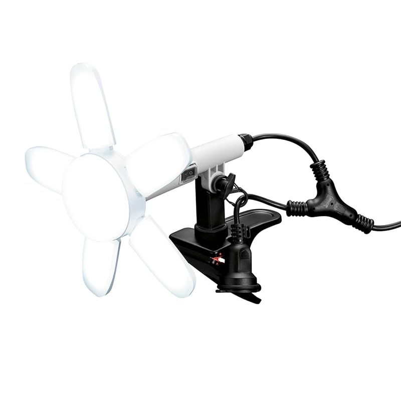 新着商品 儀 Takagi EARTH MAN 防雨型 LED クリップライト SAKUTO 35W CLT-35SLA 防雨型連結コンセント付き 屋外でも使える防雨型 防水等級 IPX4 屋外 屋内用 開閉で照射範囲が変わる 照明 作業灯 投光器 作業用