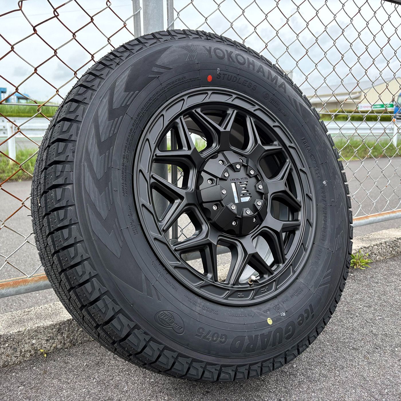 16インチ 車検対応