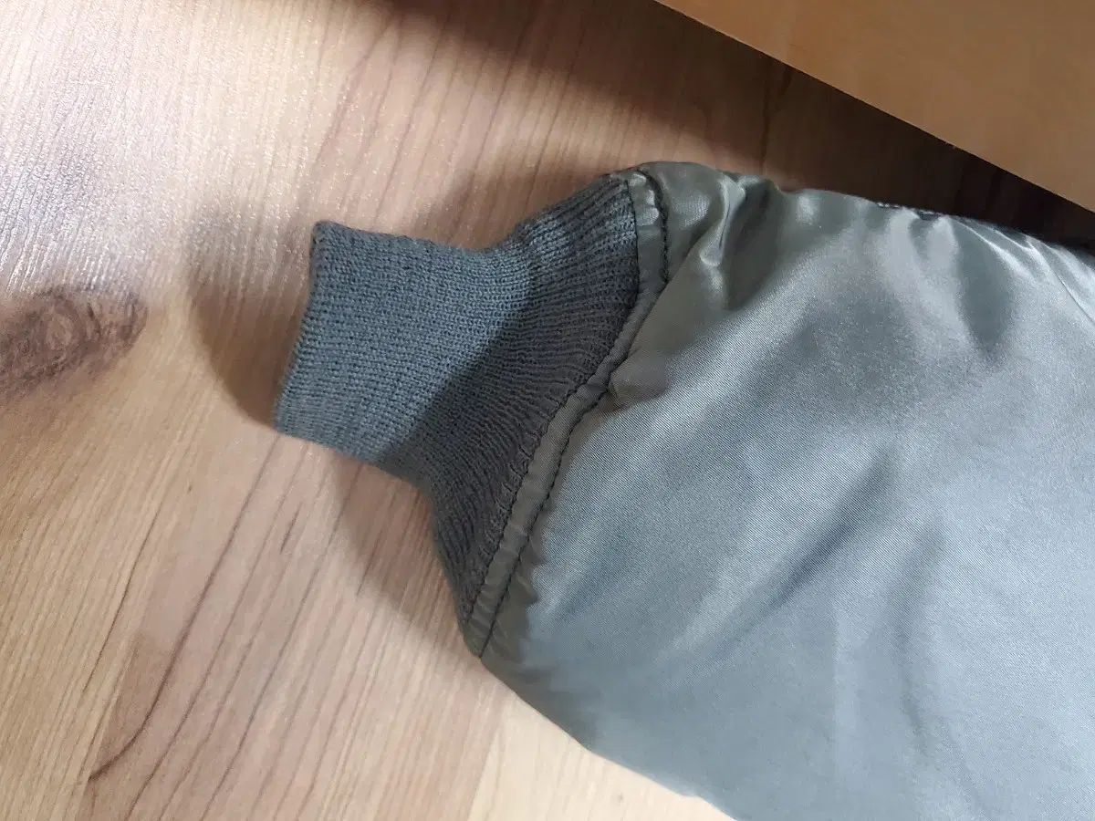 アルファ インダストリーズ