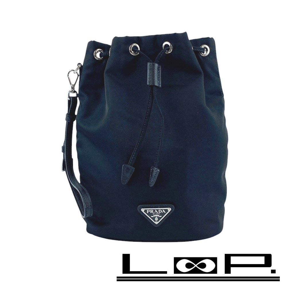 □新同□ プラダ Re-Nylon 巾着 ポーチ テスート ナイロン ブラック  