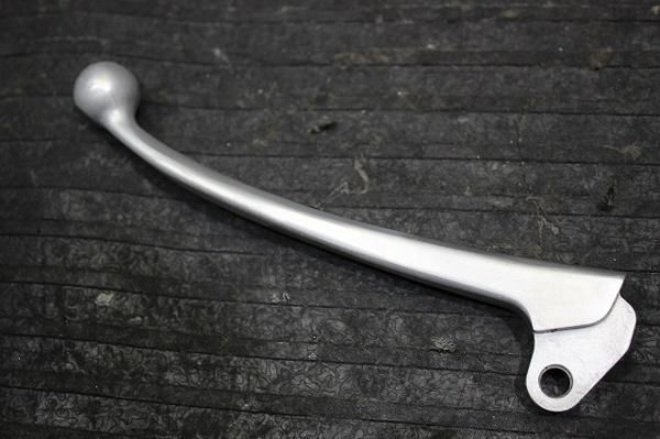 ☆YB50FOUR☆UA05J☆クラッチレバー☆Y106-8