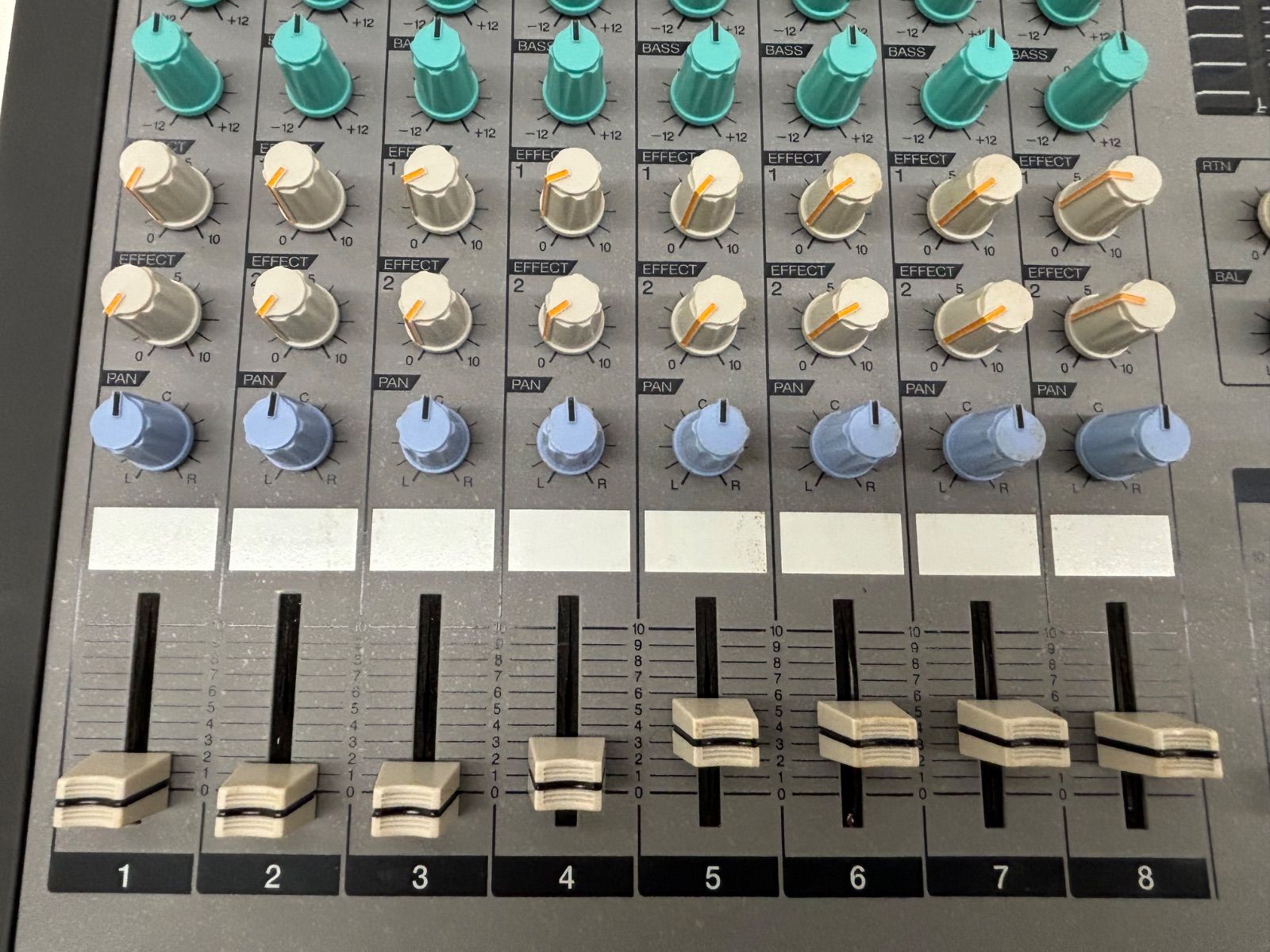 Roland 8