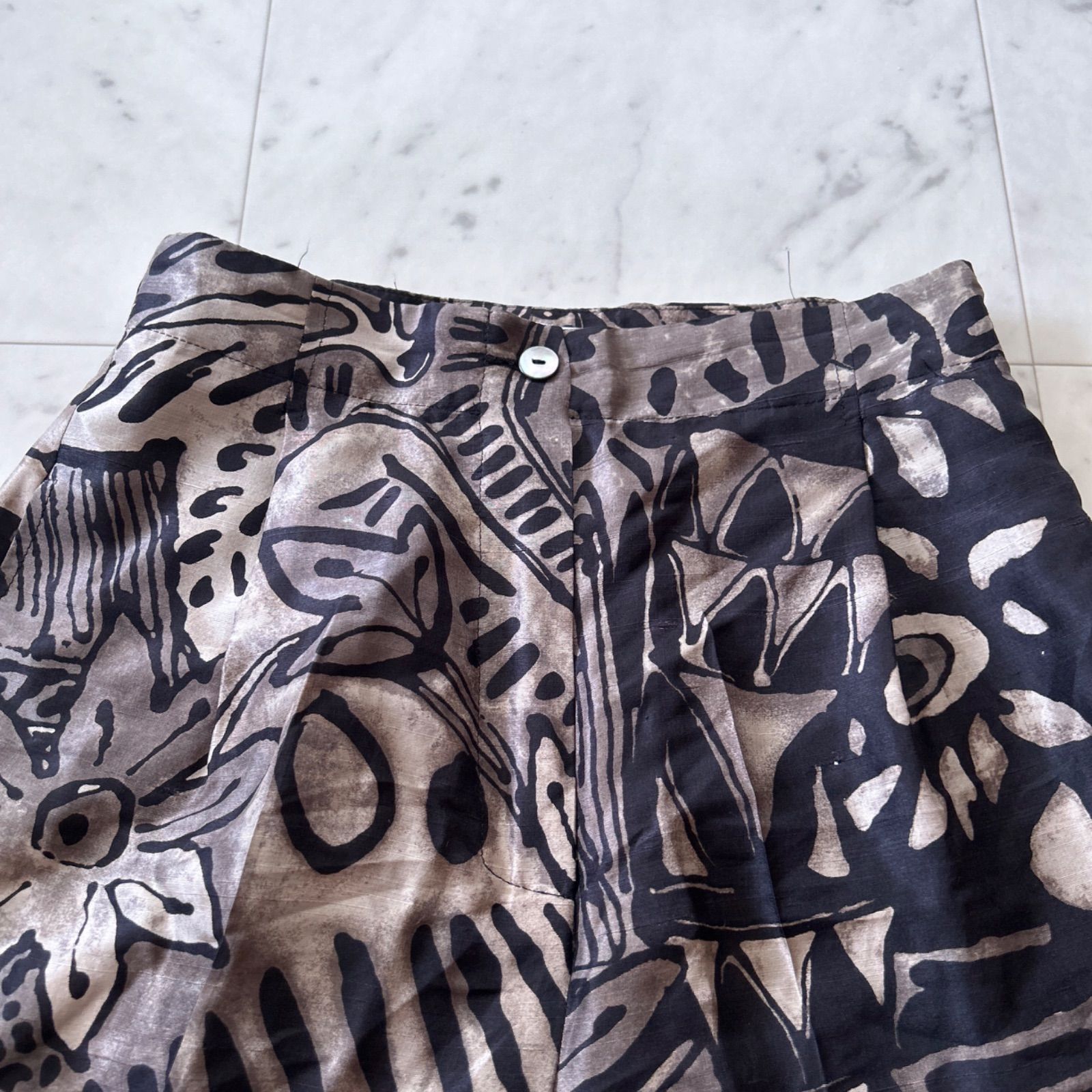 美品 MaxMara シルク100% 総柄ワイドパンツ 38 イタリア製