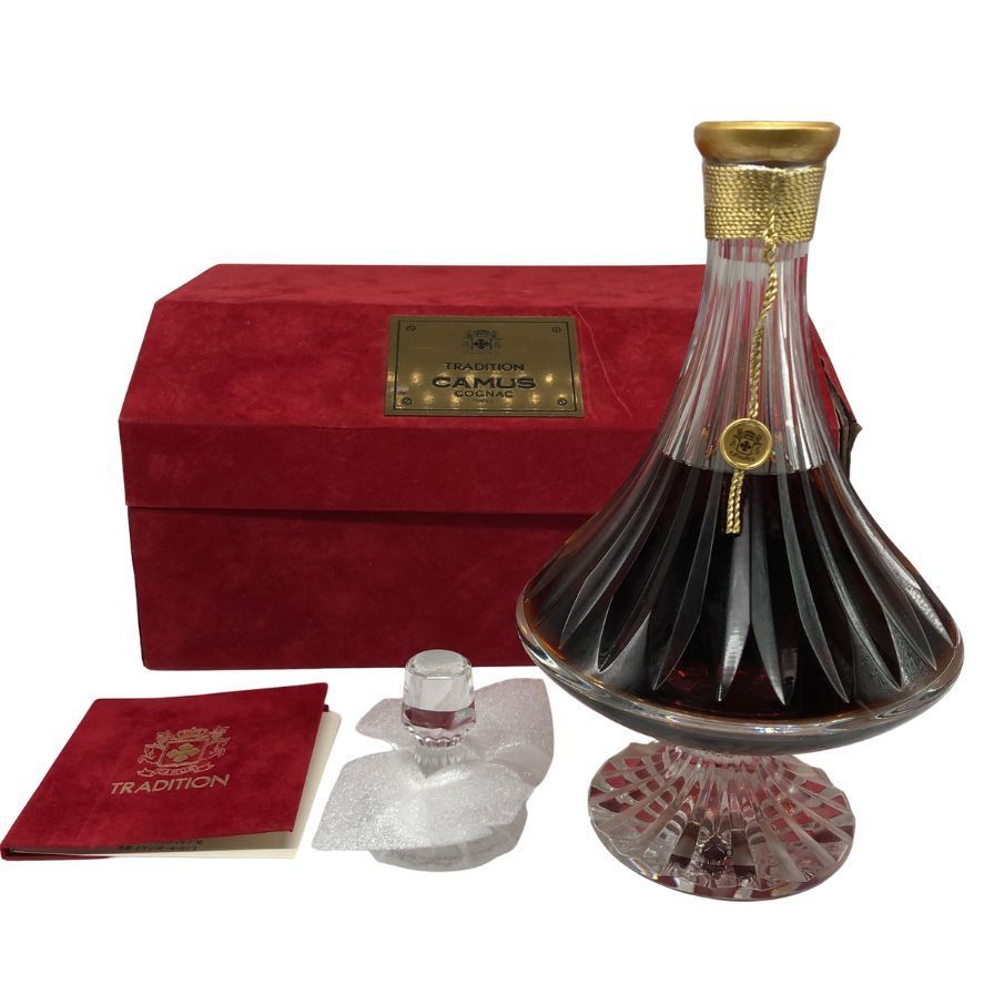 カミュトラディションバカラボトルトラディション 700ml40%バカラボトル 楽天市場】カミュ トラディション クリスタルバカラボトル 700ml 40度