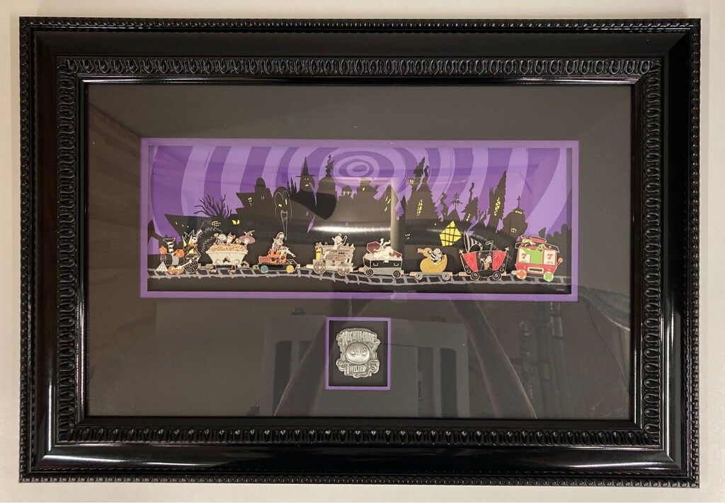 20th Anniversary Pin Frame Nigthmare Before Christmas