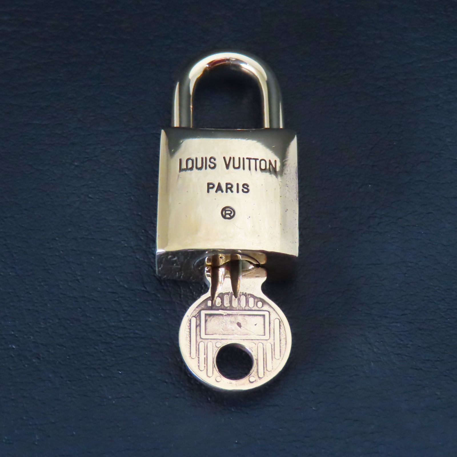 美品 Louis Vuitton LV ルイビトン ルイヴィトン ヴィトン 213