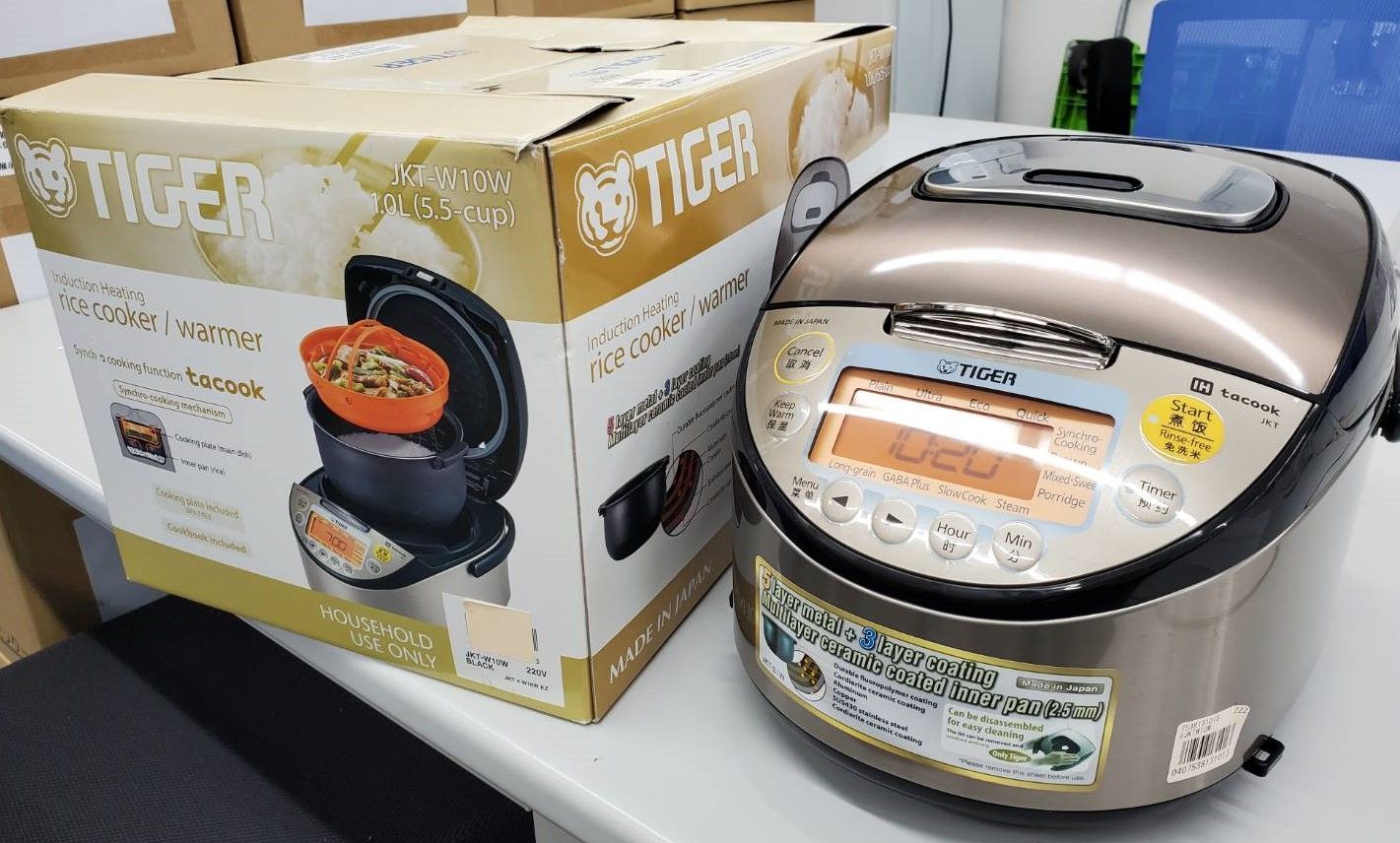 海外向け TIGER IH炊飯器 W銅５層遠赤特厚釜 [JKT-W18W] 1.8L(10CUP