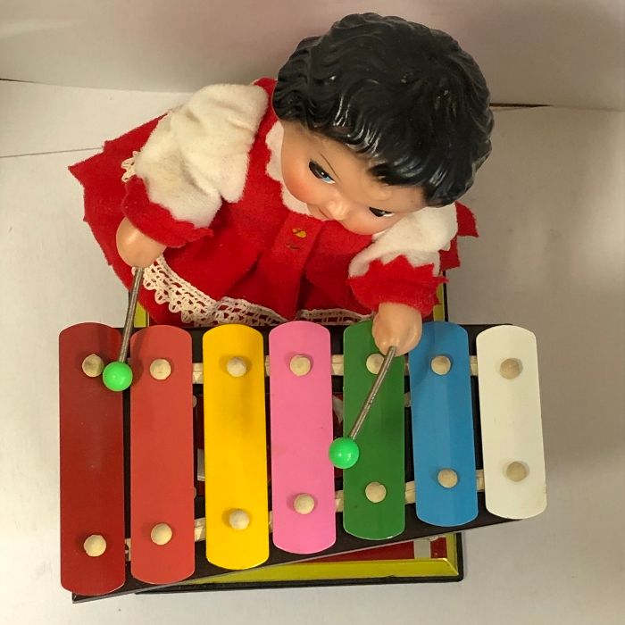 3 ジャンク品 LITTLE PERFORMER ゼンマイ式 鉄琴 ブリキ 少女