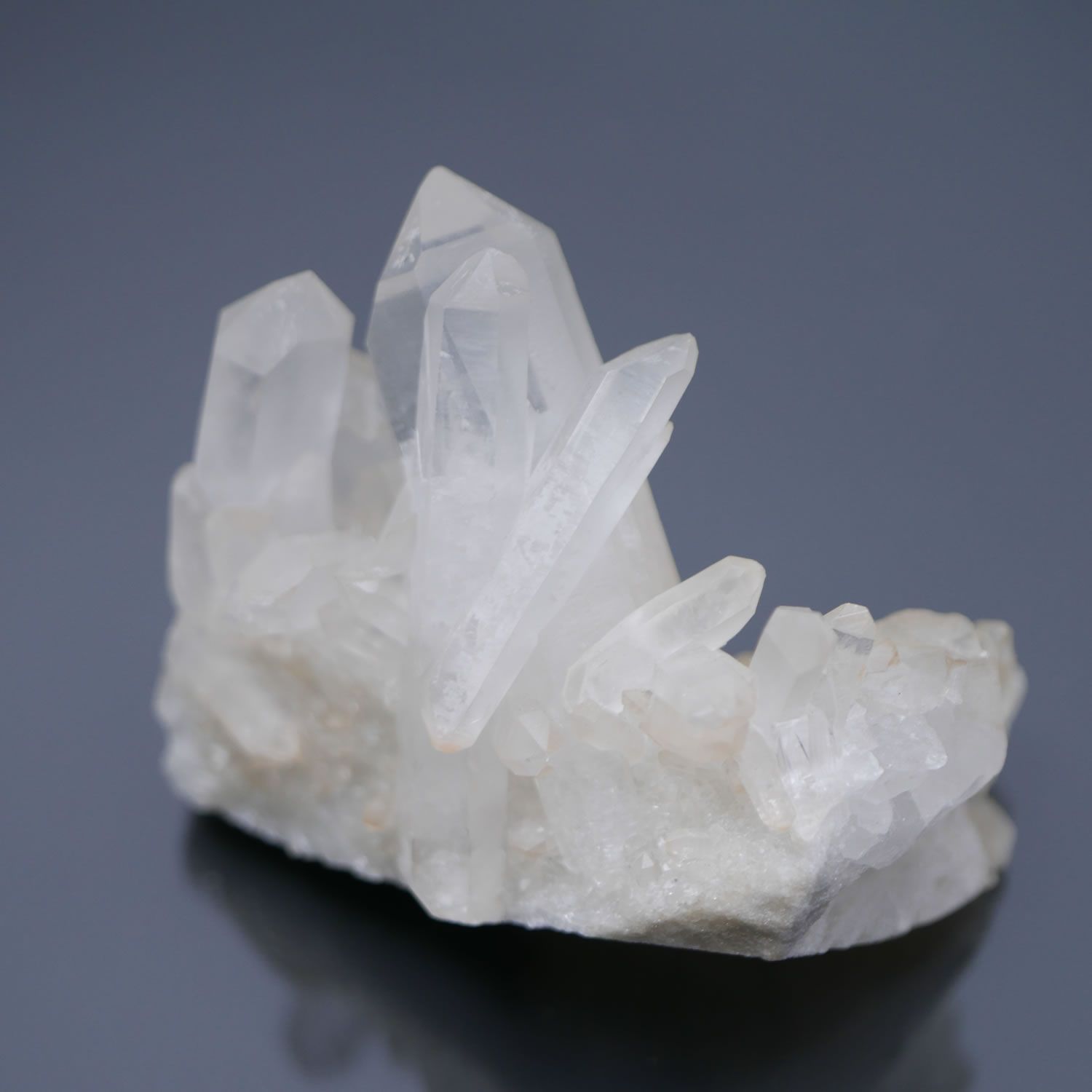 マダガスカル産 水晶 クラスター 1点物 約149g(Wターミネーター