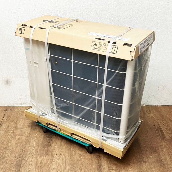 東芝 【未使用品】TOSHIBA/東芝インバーター冷凍機 室外機のみ TAM350AT-SV 2.2kW 三相200V 2019年製 ○57458  TAM350AT-SV - メルカリ