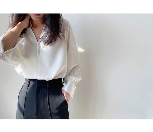 きれいめ ブラウス トップス シャツ プルオーバー 袖あり 長袖 Vネック セミフレア パール かわいい 大人可愛い シンプル 大人 上品 おしゃれ 大人女子 こなれ感 ラブリー キュート モード系 エレガント モダン 主役級 存在感 フォーマル とろみ感 無地 春 秋 冬 入学式 種類15：ホワイト/XL きれいめ ブラウス トップス シャツ プルオーバー