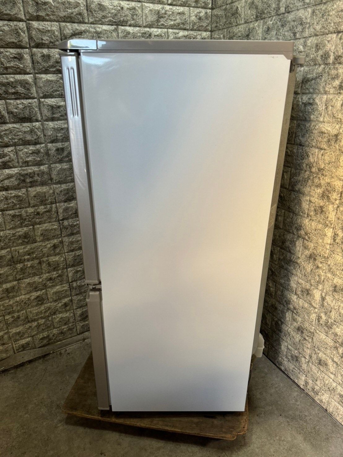 大阪送料無料★3か月保障付き★冷蔵庫★2018年★シャープ★2ドア★SJ-C14D-N★R-790 大阪送料無料☆3か月保障付き☆冷蔵庫☆2018年☆シャープ☆2ドア☆SJ