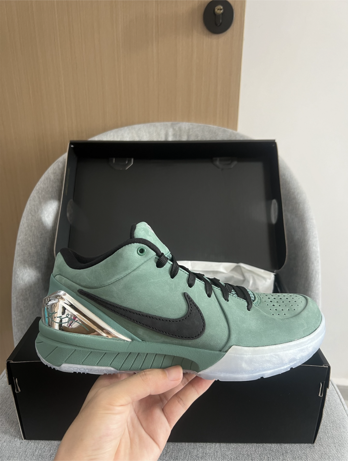 新品 Nike Kobe 4 Protro コービー4 プロトロ