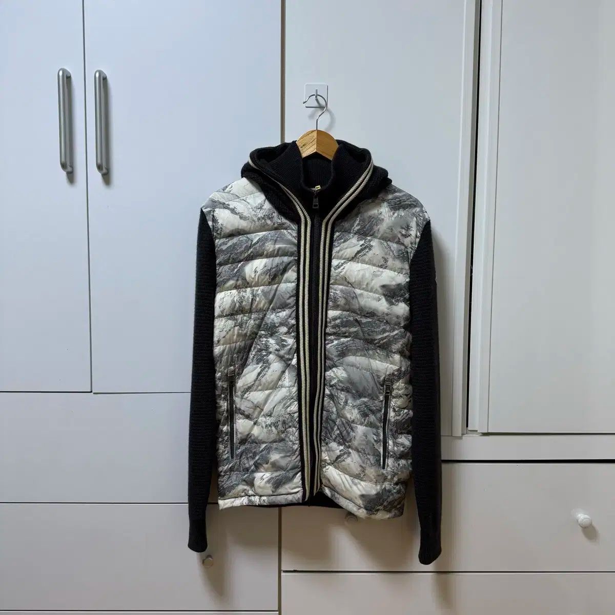 XL MONCLER(モンクレール) カモフラ フード ニットダウン - メルカリ
