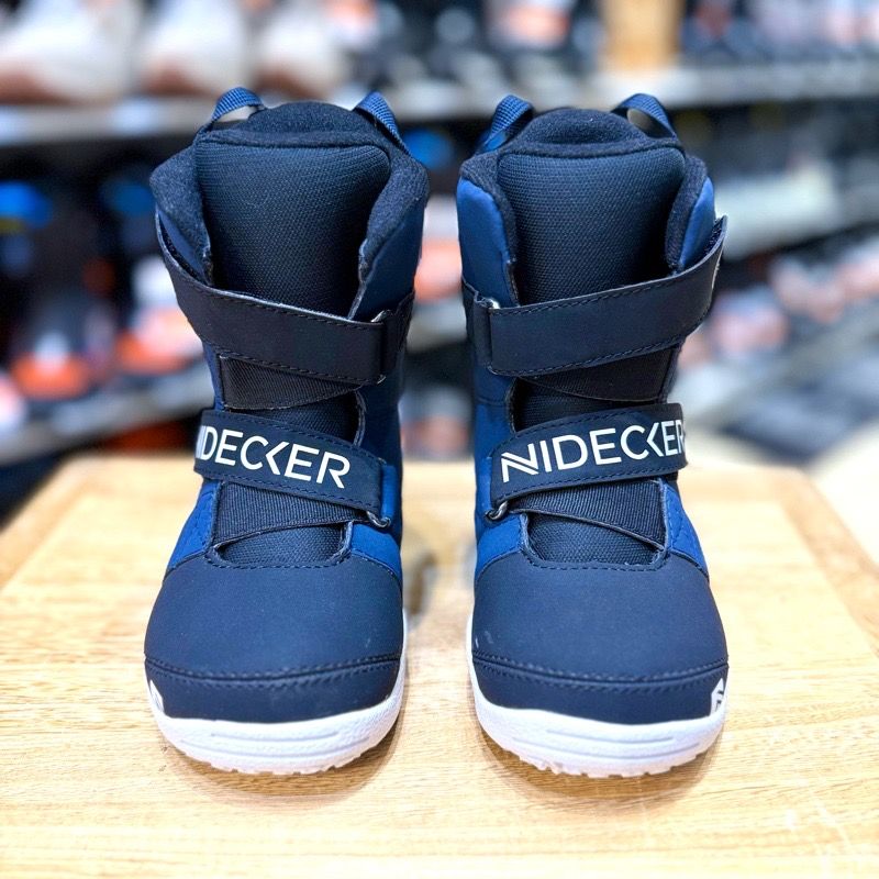 OUTLET NIDECKER