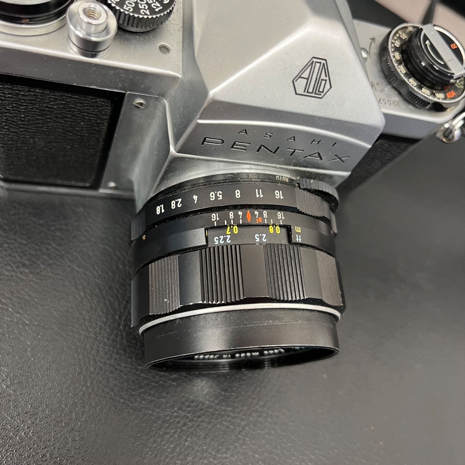 PENTAX SL + Super Takumar 1:1.8 55mm 1068 - メルカリ