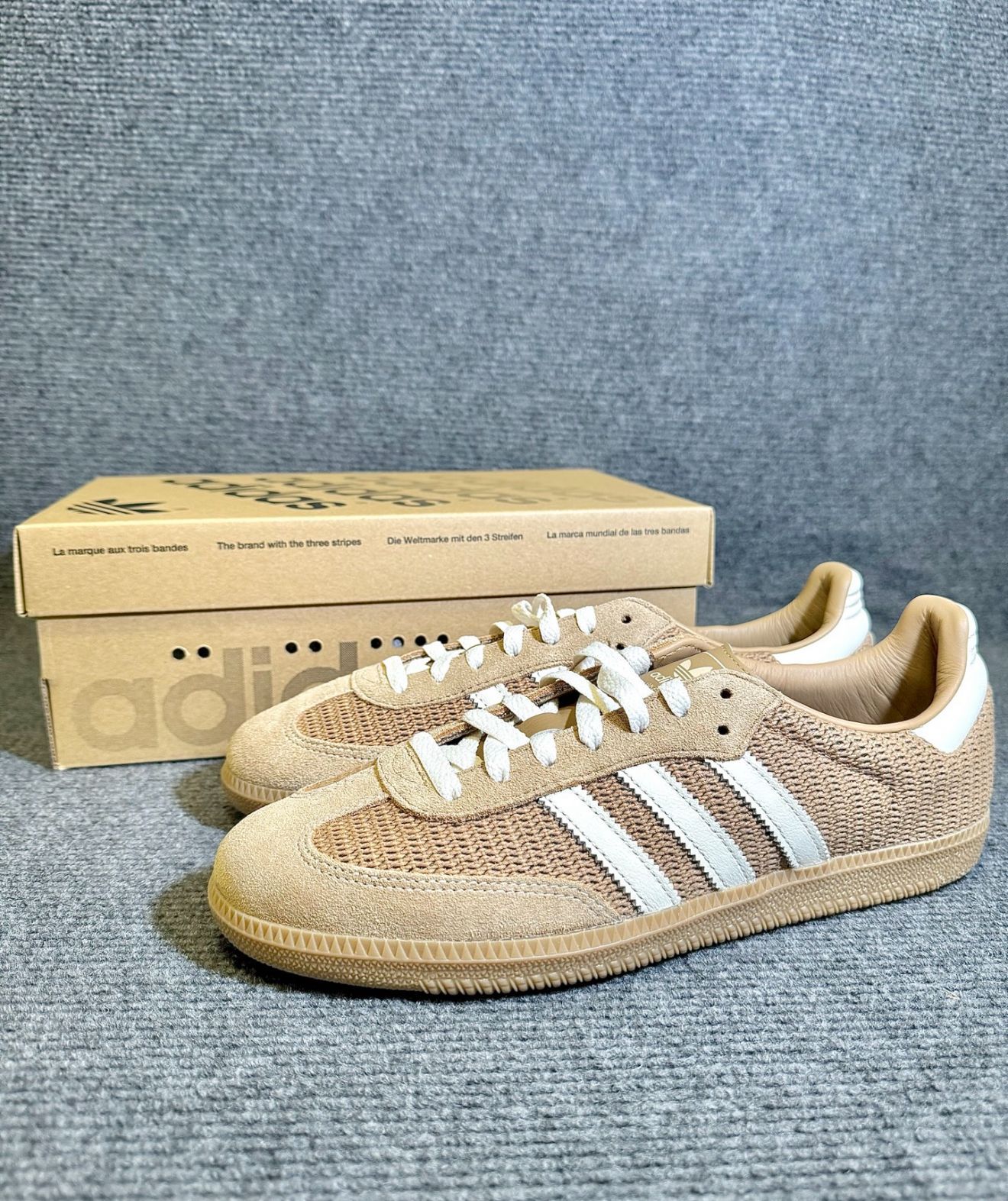IG1379 Adidas