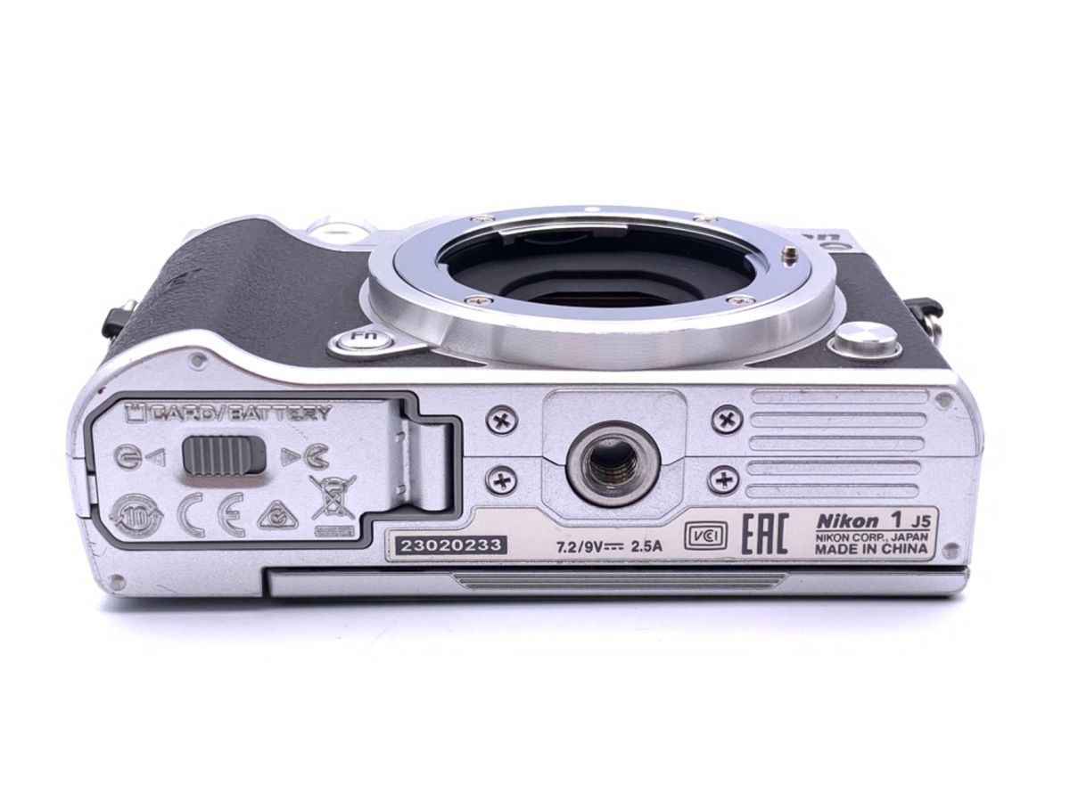 Nikon ミラーレス一眼 Nikon1 J5 ボディ ブラック J5BK 中古 並品 ニコン Nikon1 J5 ボディ シルバー 中古 良品