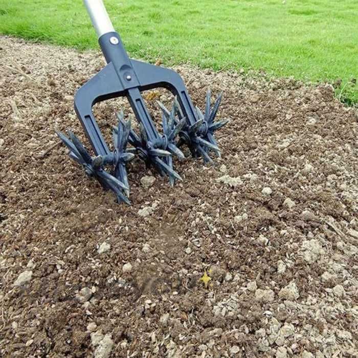 手動式耕うん機 種まきツール