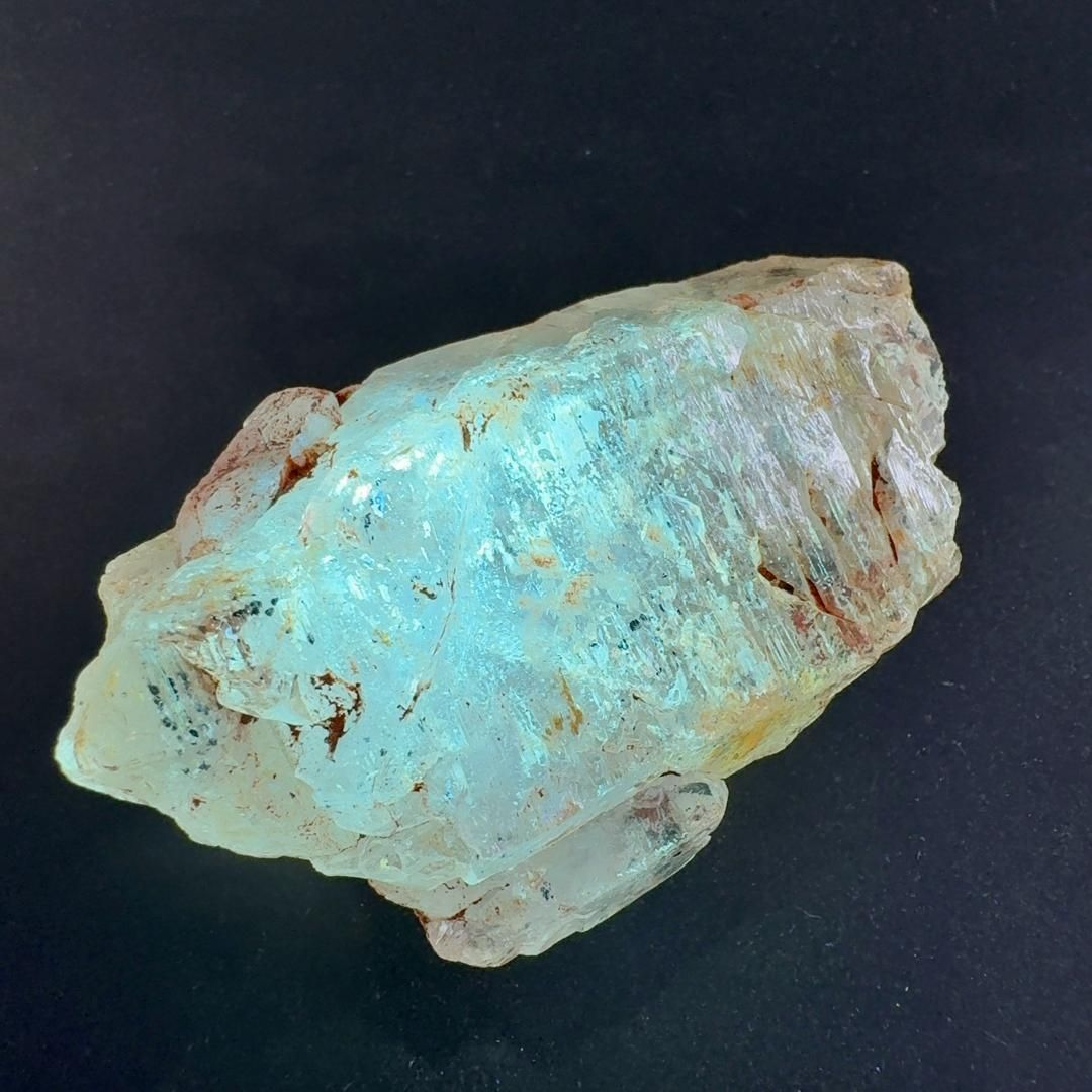 E31566 新産地 石油入り水晶 オイルインクォーツ 水晶 蛍光鉱物 水晶 天然石 原石 鉱物