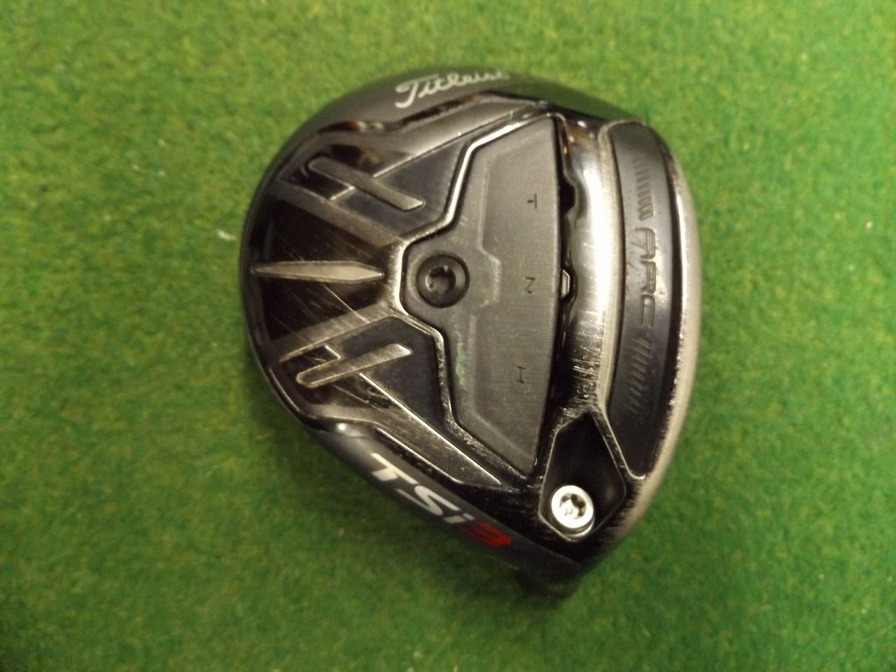 TSi3 18° タイトリスト　フェアウェイウッド　ヘッドのみ　日本仕様 Titleist - TSi3 18° タイトリスト フェアウェイウッド ヘッド