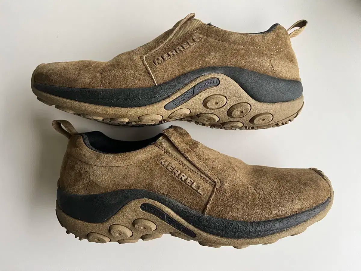 メレル ジャングルネック ブラウン 255