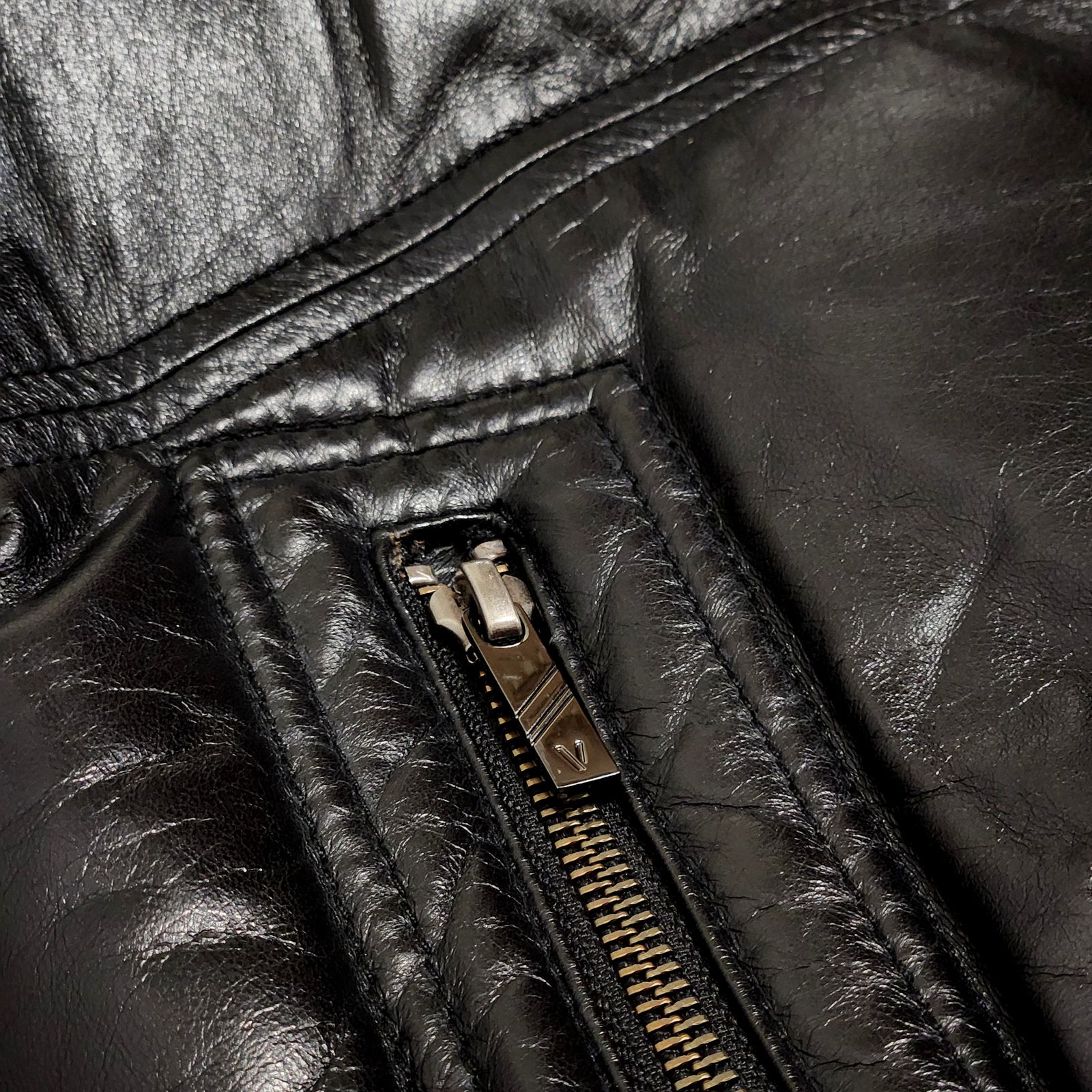 美品＊VERRI (ヴェリー) レザーダウンジャケット - メルカリ