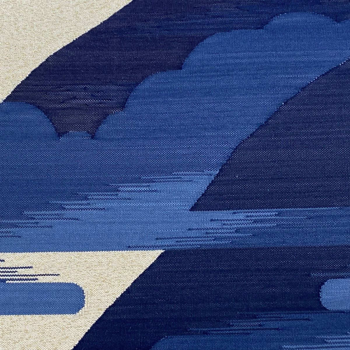 袋帯 美品 秀品 山 霞 箔 藍色 お太鼓柄 正絹 【中古】 - メルカリ