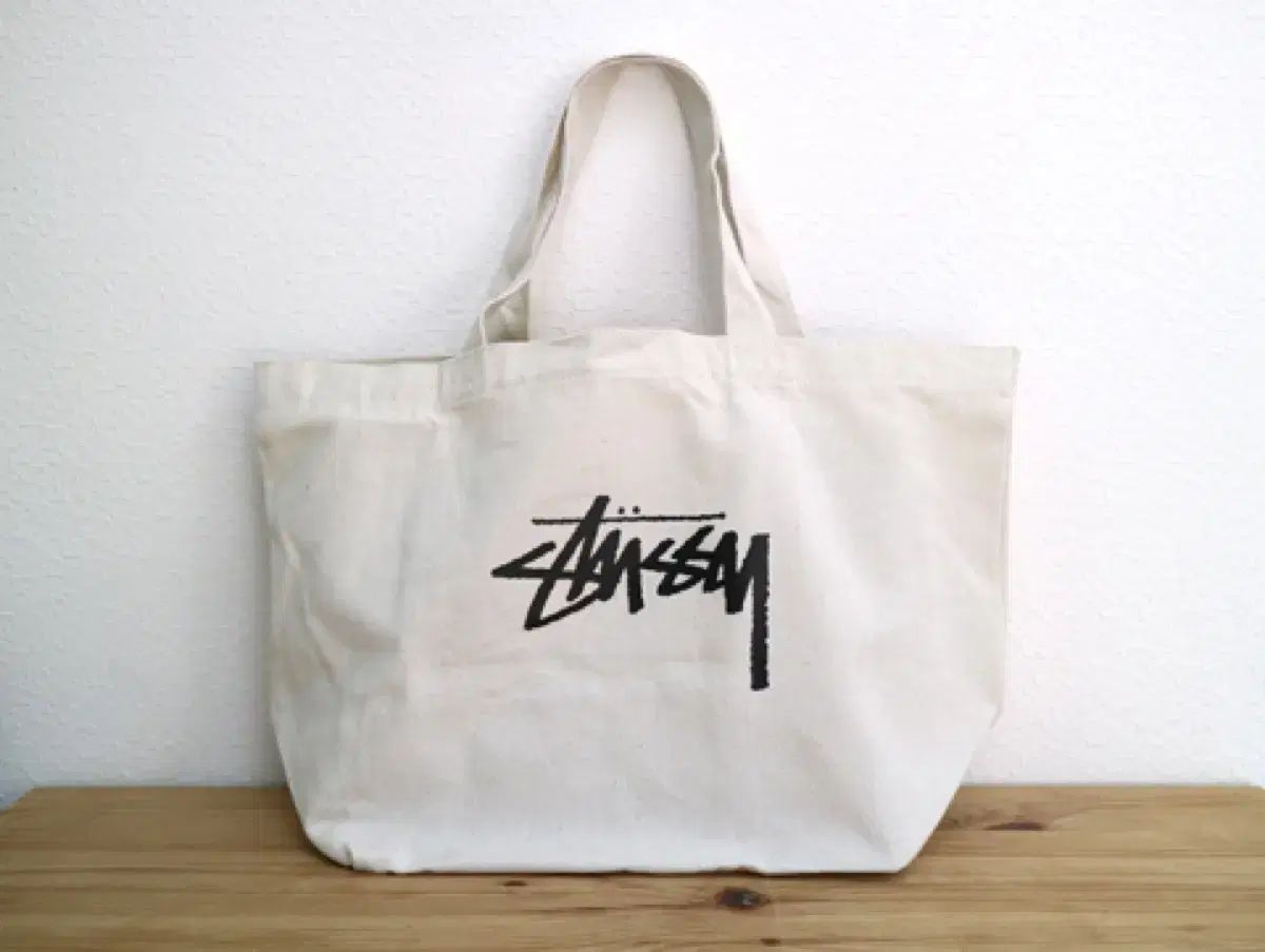 雑誌付録 STUSSY(ステューシー) トートバッグ ＋ ポーチ - メルカリ