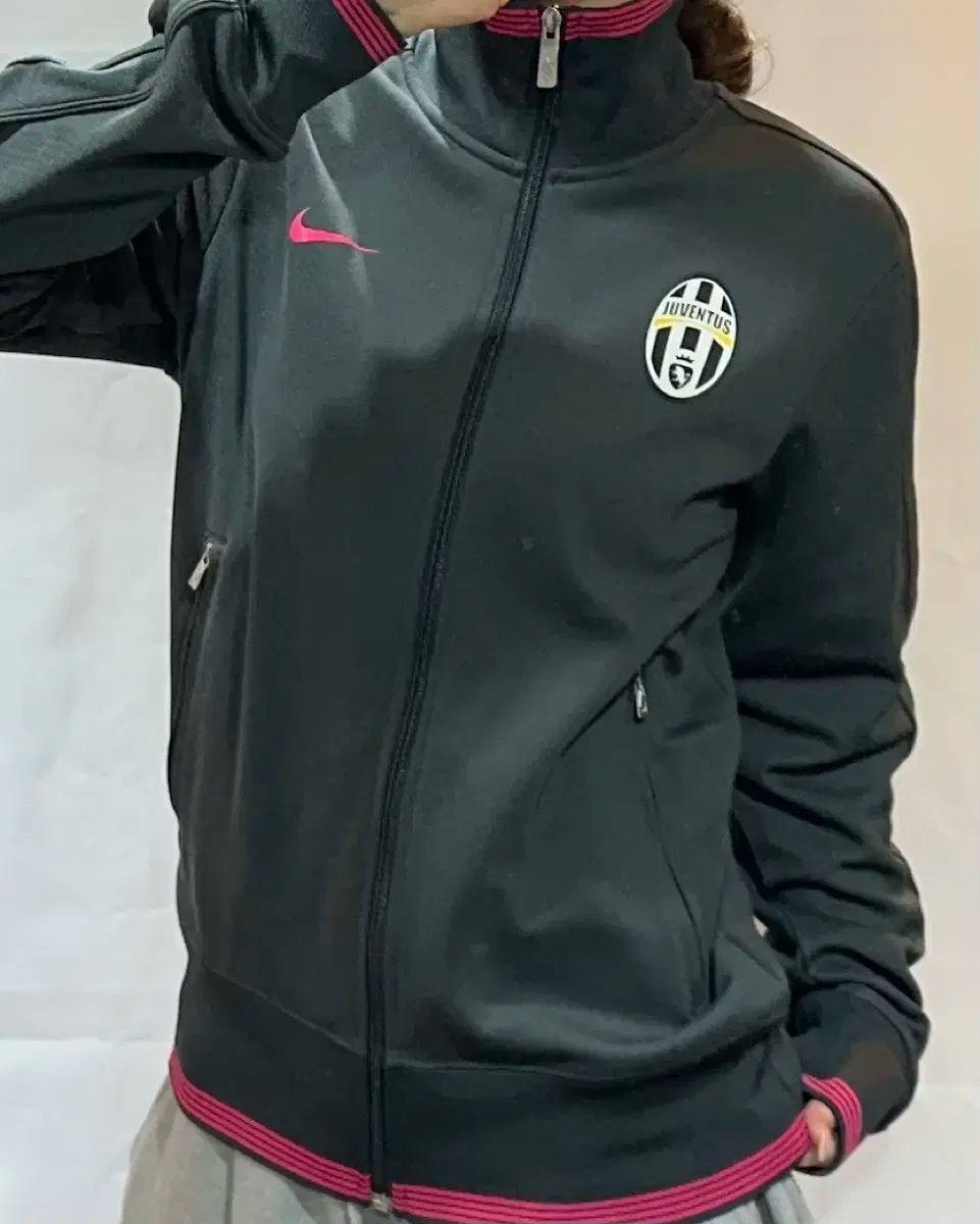 NIKE エアズームインフィニティツアーNEXT% 26.5cm　限定　ゴルフ NIKE(ナイキ) ユベントス ピンク グレー トラックトップス