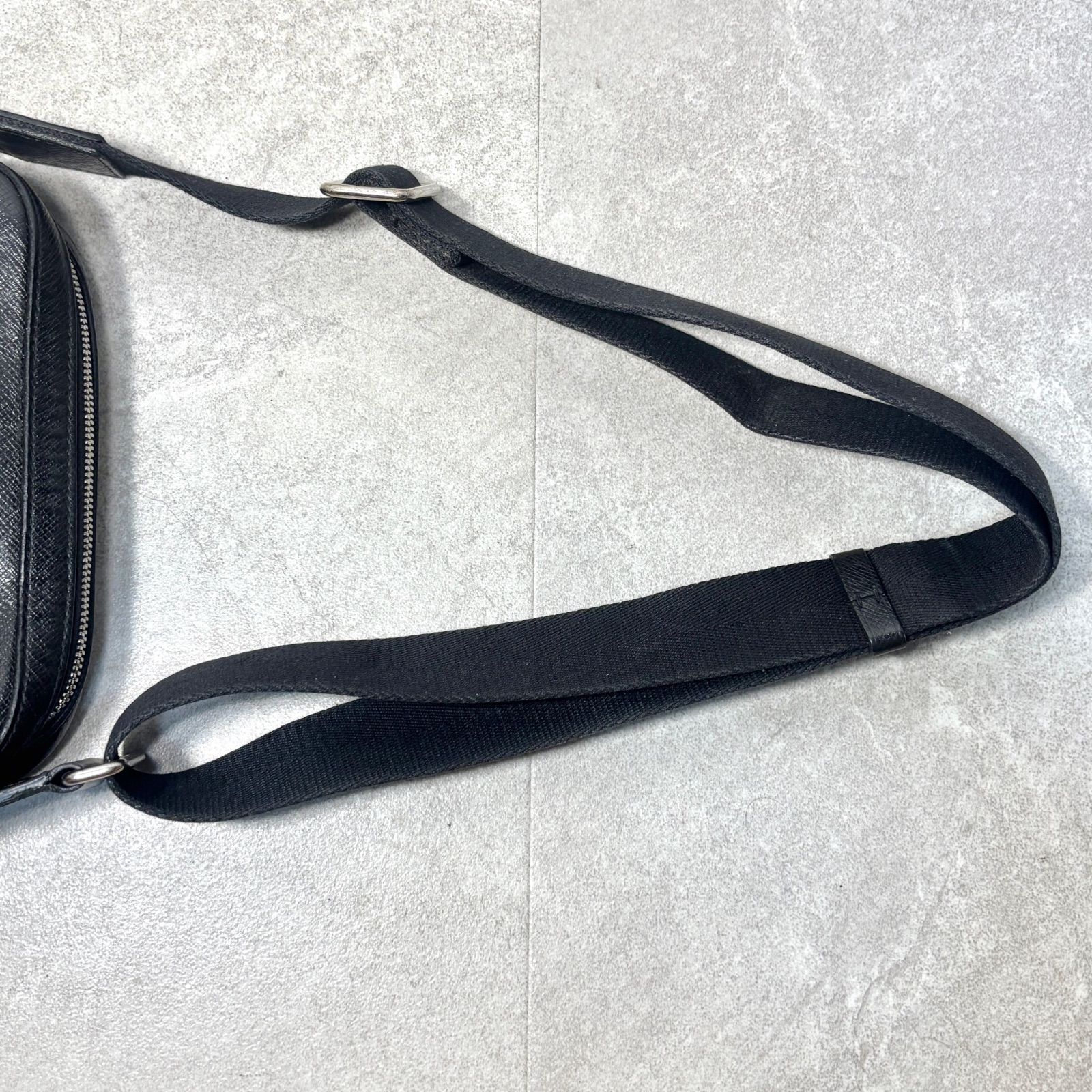 ルイヴィトン タイガ