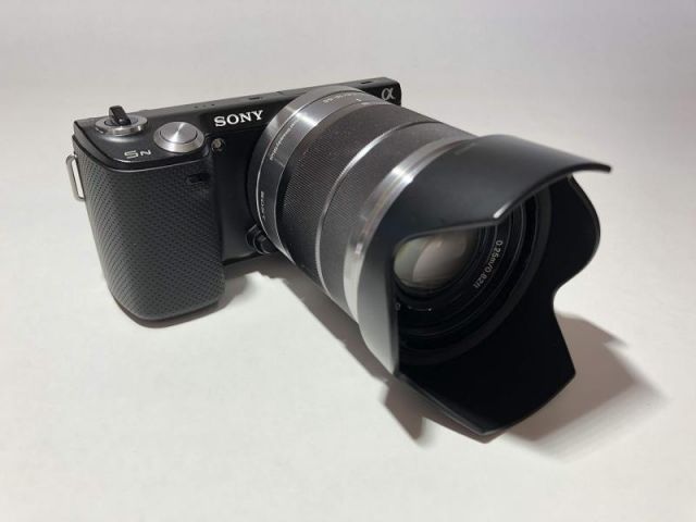 Sony NEX-5N ミラーレスカメラ 18-55mmSEL1855レンズ付き ソニー SONY α アルファ NEX-5N レンズセット シルバー ミラー