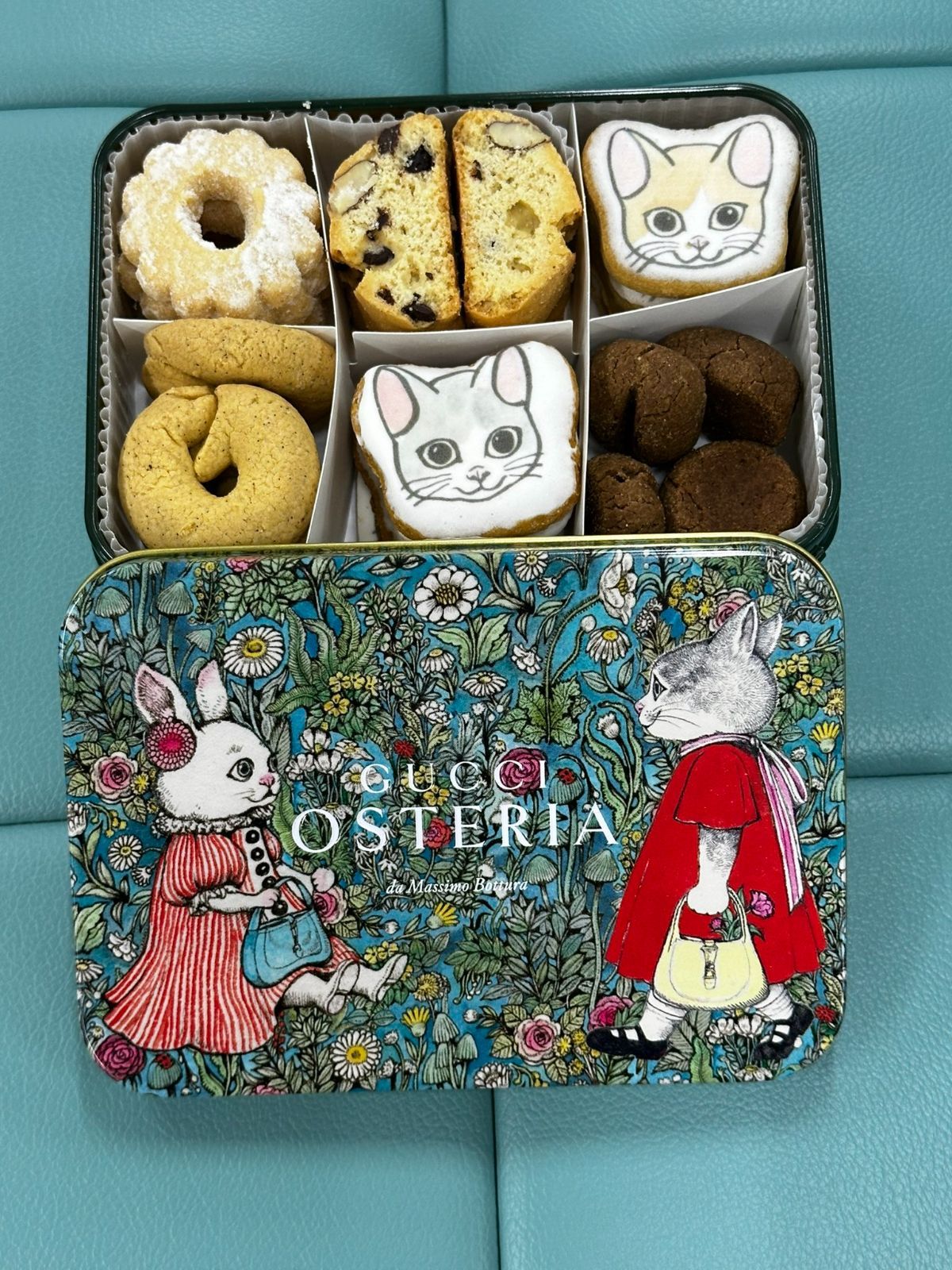 ヒグチユウコ×GUCCIコラボ❣️ オステリアクッキー GUCCI OSTERIA ヒグチユウコ クッキー缶 予約していたクッキー缶