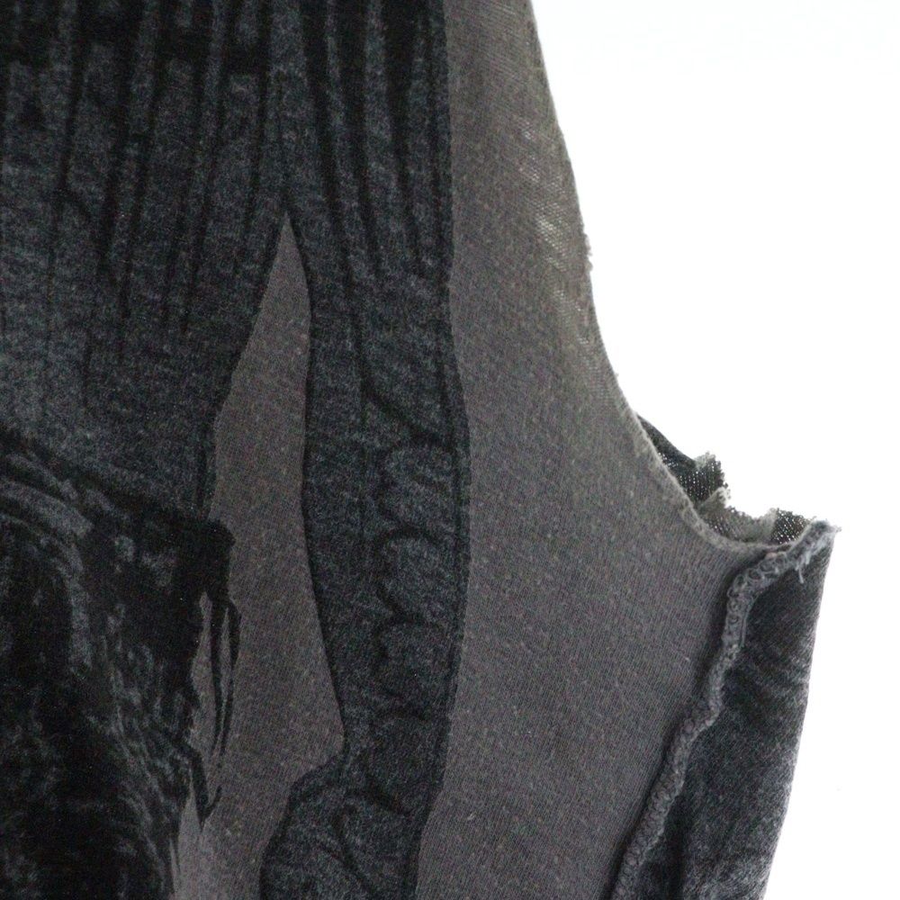 ノースリーブカットソー