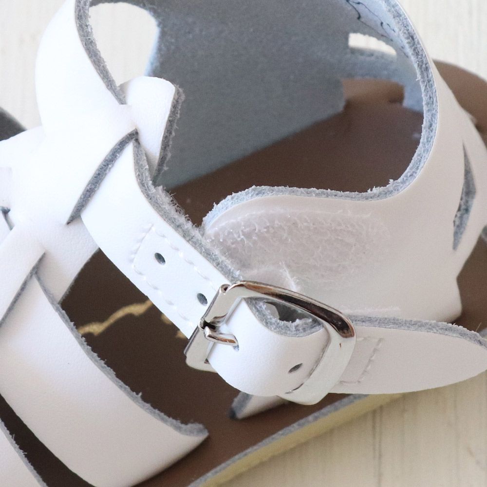 100％品質保障。 saltwater ソルトウォーター shark olive size5-12 靴 キッズ サンダル