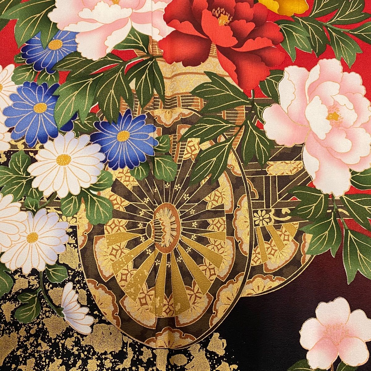 バイセル 着物 名品 振袖 赤茶色 孔雀 桜 流水 金彩 銀彩 ラメ 正絹 袷 166cm Mサイズ ☆☆☆☆ 振袖 ｜ 中古着物・帯・和装小物 ｜ バイセル オンライン