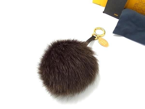 フェンディ　セレリア　ポンポンチャーム FENDI □極美品□ フェンディ セレリア ポンポンチャーム ファー