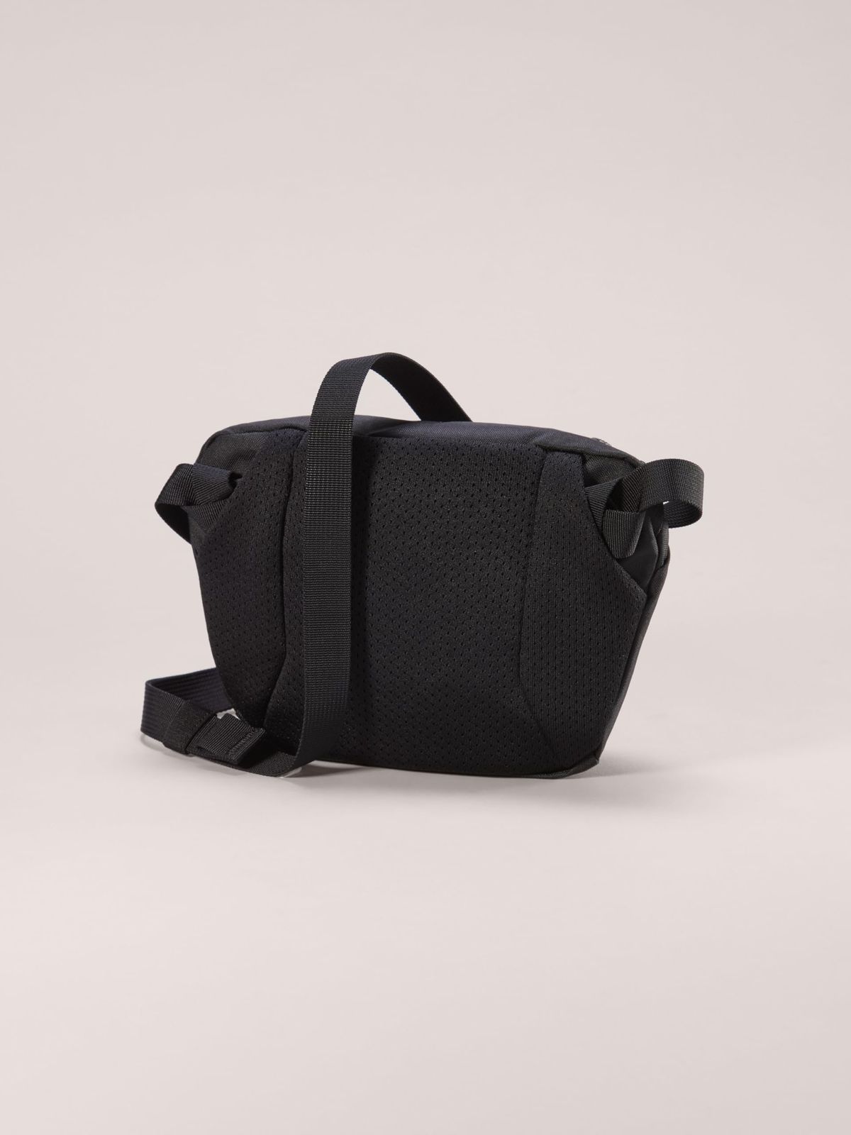 【新品】アークテリクス マンティス1 BLACK Ⅱ ARC'TERYX アークテリクス] ARCTERYX マンティス1ウエストパック X000009234