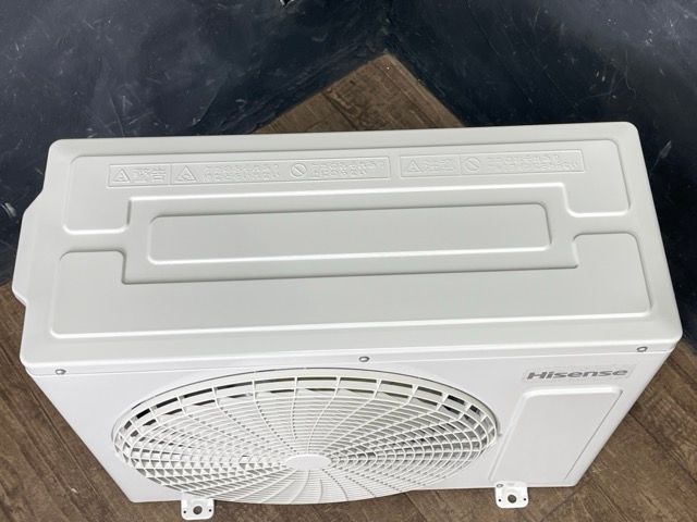 ハイセンス 未使用エアコン 未使用】Hisense 窓用エアコン ホワイト