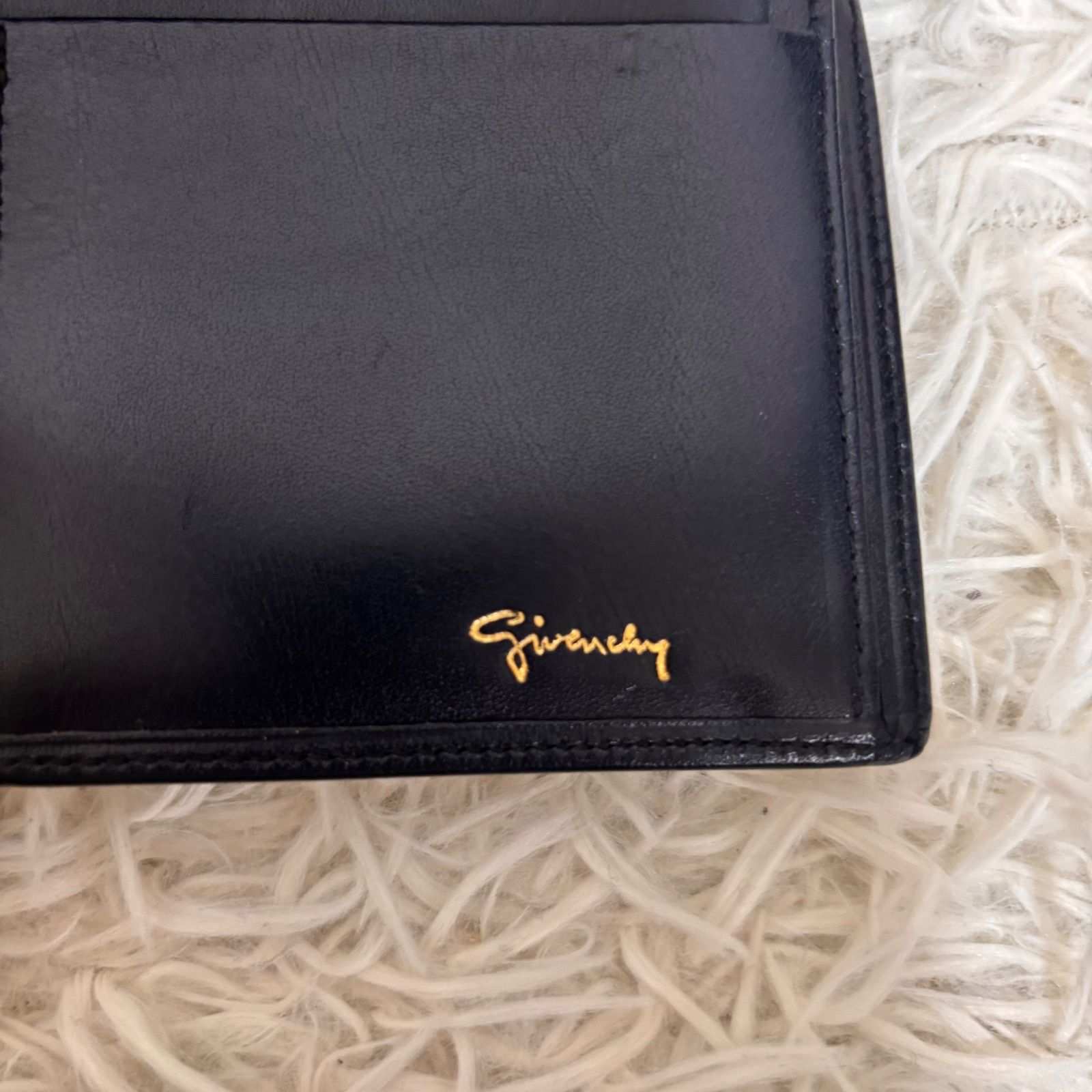 GIVENCHY 極美品✨ジバンシー 長財布 がま口 4G ネイビー ジバンシィ 極美品✨ジバンシー 長財布 がま口 4G ネイビー ジバンシィ