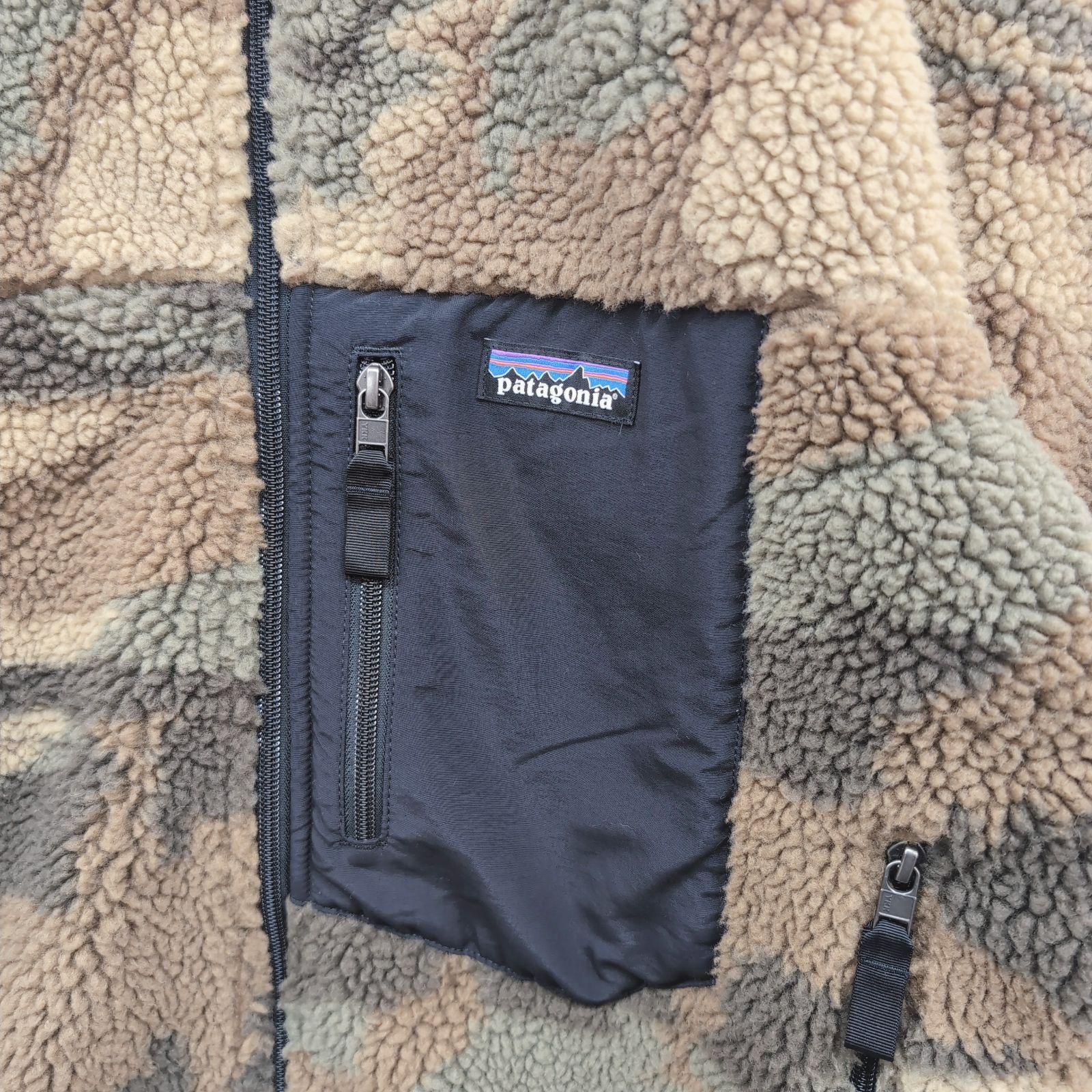 Patagonia|ﾊﾟﾀｺﾞﾆｱ|M|Retro-X|ｸﾗｼｯｸﾚﾄﾛXﾌﾘｰｽ|ｶﾓ|迷彩|GREEN|ｸﾞﾘｰﾝ