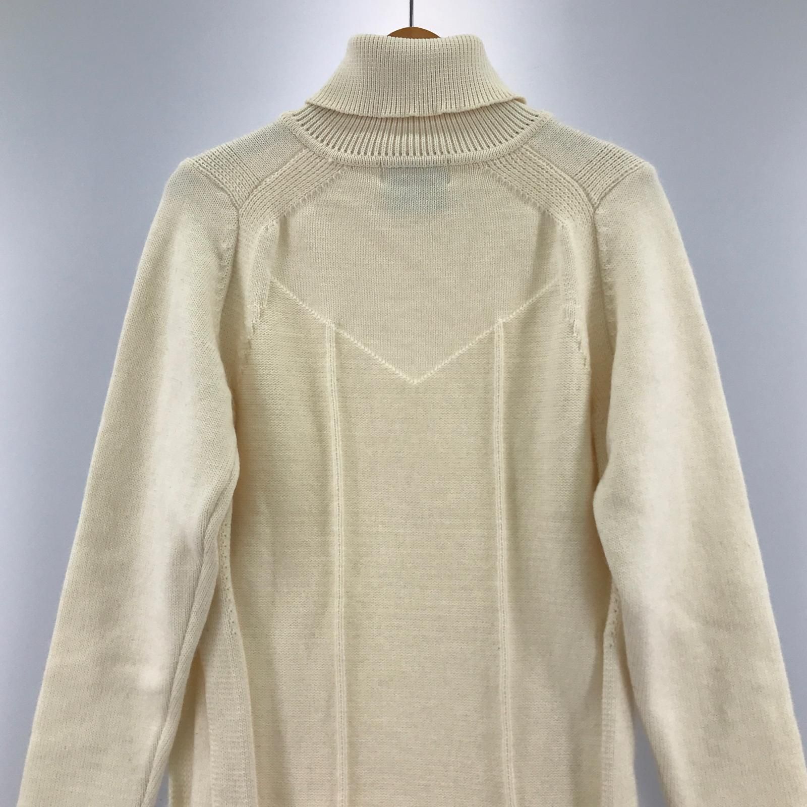 魅了される TAN SPONDISH TURTLE NECK ONEPIECE ﾀｰﾄﾙﾈｯｸﾜﾝﾋﾟｰｽ F ﾎﾜｲﾄ