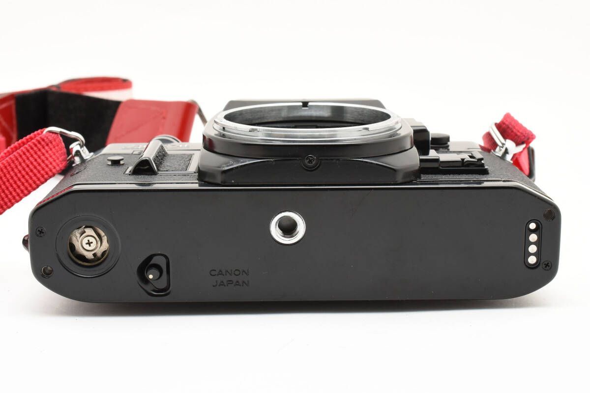 【整備済完動品】CANON AE-1 PROGRAM ズームレンズ35-70mm Canon AE-1 Program + Canon 35-70mm f/3.5-4.5 Manual Film