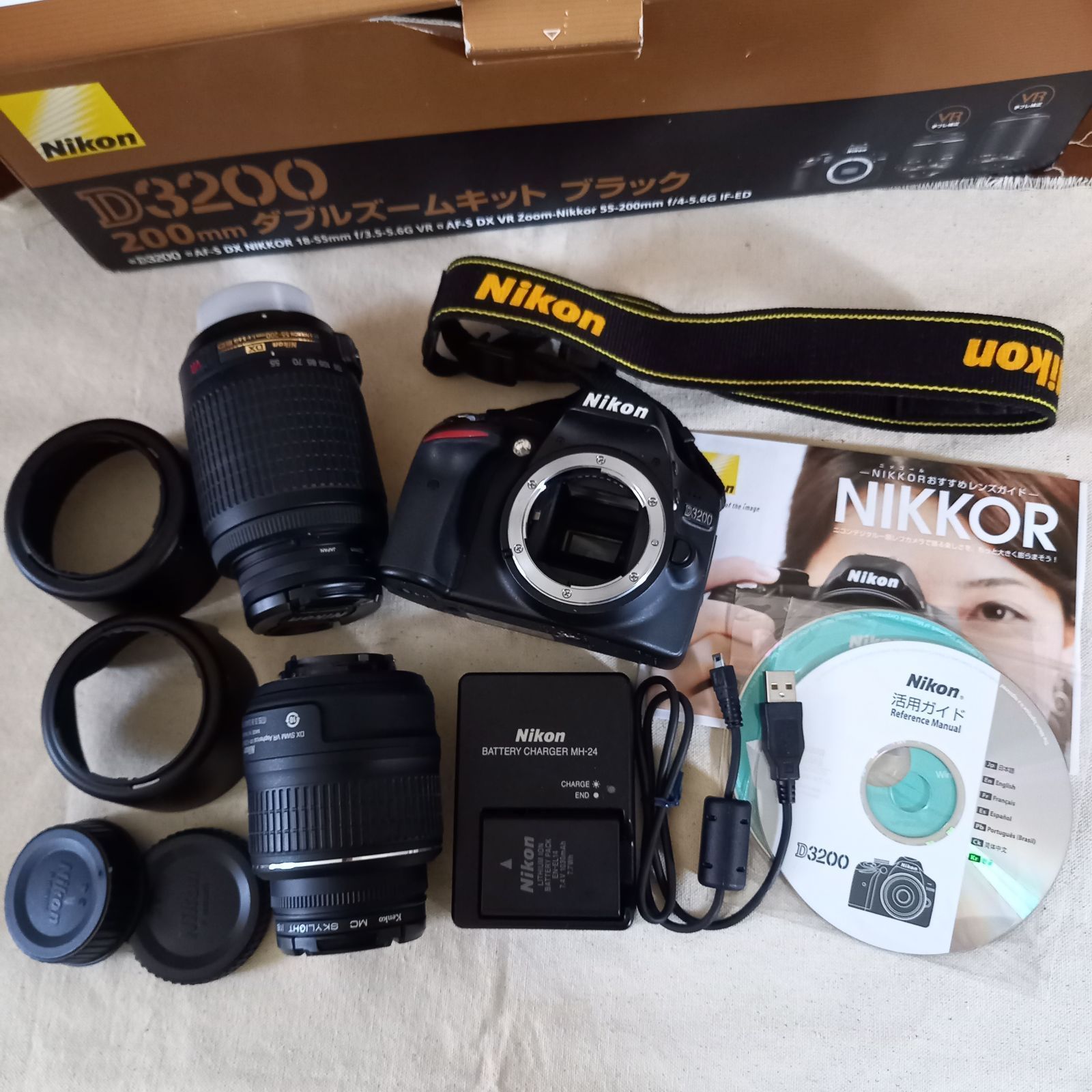 Nikon D3200 ダブルズームキット BLACK - メルカリ