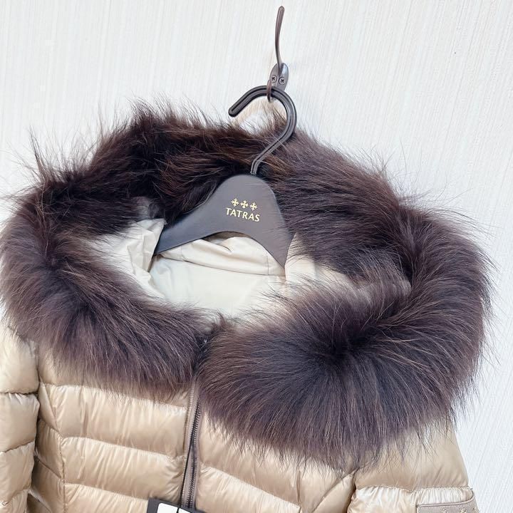 □TATRAS タトラス リバーシブル ダウンコートジャケット 新品